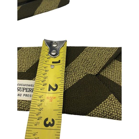 70s Tie Green Striped Dacron Repp Diagonal Stripe Dark Academia Vintage Textured - Picture 7 of 7